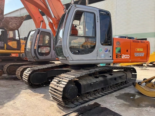 Χρησιμοποιούμενος εξορυκτής Hitachi EX200-3 σε καλή κατάσταση σε προσιτή τιμή με κόκκινο χρώμα