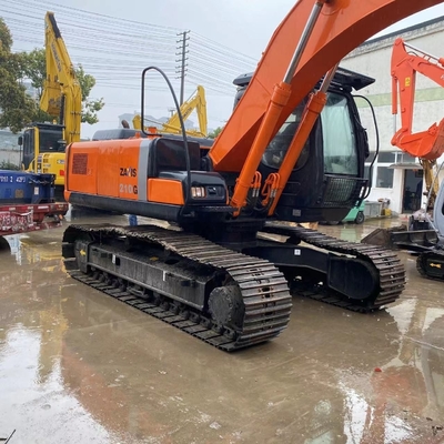 Χρησιμοποιούμενη εκσκαφέας Hitachi ZX210-3 με άλλη υδραυλική αντλία σε καλή κατάσταση λειτουργίας