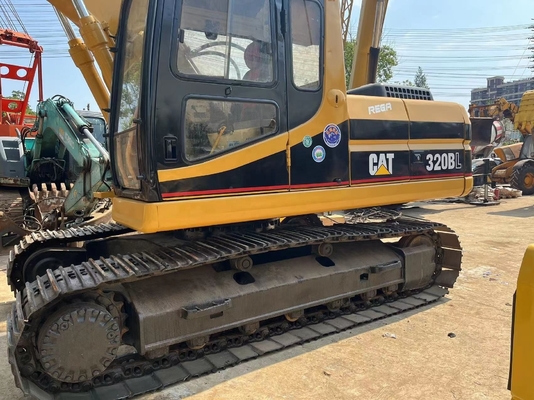 Αρχική σκάφτρα 20 τόνων CAT 320BL Χρησιμοποιούμενη σκάφτρα με ισχύ 112 kW και πιστοποιημένη EPA / CE