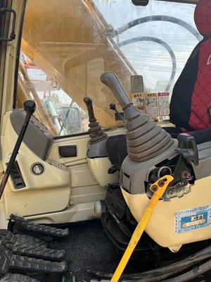 Αρχική σκάφτρα 20 τόνων CAT 320BL Χρησιμοποιούμενη σκάφτρα με ισχύ 112 kW και πιστοποιημένη EPA / CE