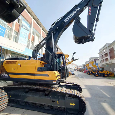 Χρησιμοποιούμενη Υούνταϊ HX220L Excavator 22 Τόνων Crawler Machine σε εξαιρετική κατάσταση