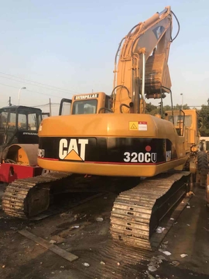 Η Caterpillar χρησιμοποιεί εκσκαφείς 320CU με χωρητικότητα κουβάς 0,8m3 και χαμηλές ώρες εργασίας