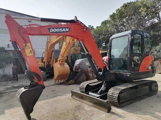 Πλεονεκτήματα Χρησιμοποιούμενο DX60-9C Crawler Excavator με καλή κατάσταση στη Σαγκάη