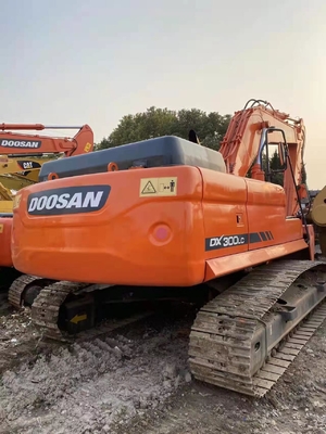 Χρησιμοποιούμενος σκάφτης DOOSAN DX300LC Μεγάλη υδραυλική μηχανή σάρωσης βάρος 29300 KG