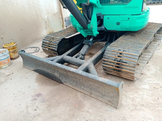 KX161 Μίνι σκάφος Kubota στην Ιαπωνία με πρωτότυπο χρώμα και άλλο υδραυλικό κύλινδρο