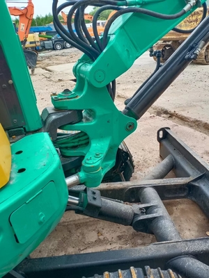 KX161 Μίνι σκάφος Kubota στην Ιαπωνία με πρωτότυπο χρώμα και άλλο υδραυλικό κύλινδρο