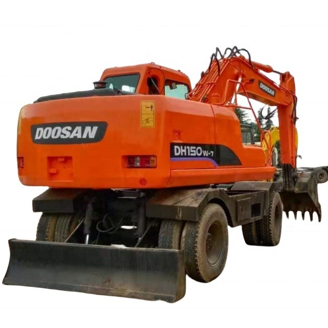 Χρησιμοποιούμενη εκσκαφέας Doosan DH150W-7 με κινητήρα HINO 15000 kg βάρος μηχανής και Ιαπωνία