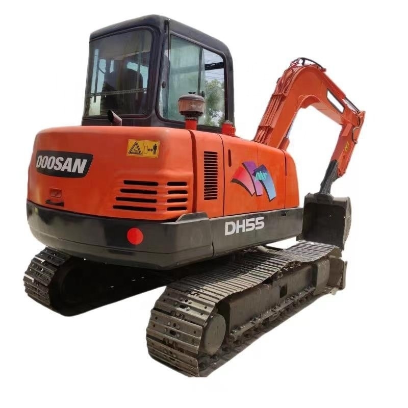 Doosan DH55 Χρησιμοποιούμενη Digger 68kw Original Paint Ιαπωνία Μηχανή Βάρος 5500 kg σε προσιτή τιμή