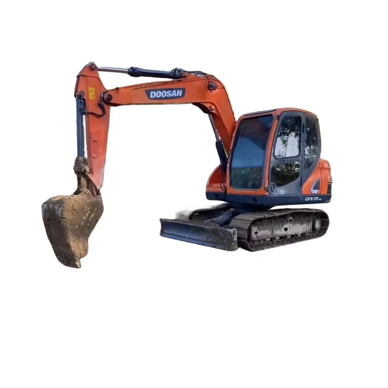 Χρησιμοποιούμενη εκσκαφέας Doosan DX75 με αρχική μπογιά και υψηλή λειτουργική απόδοση στην Ιαπωνία